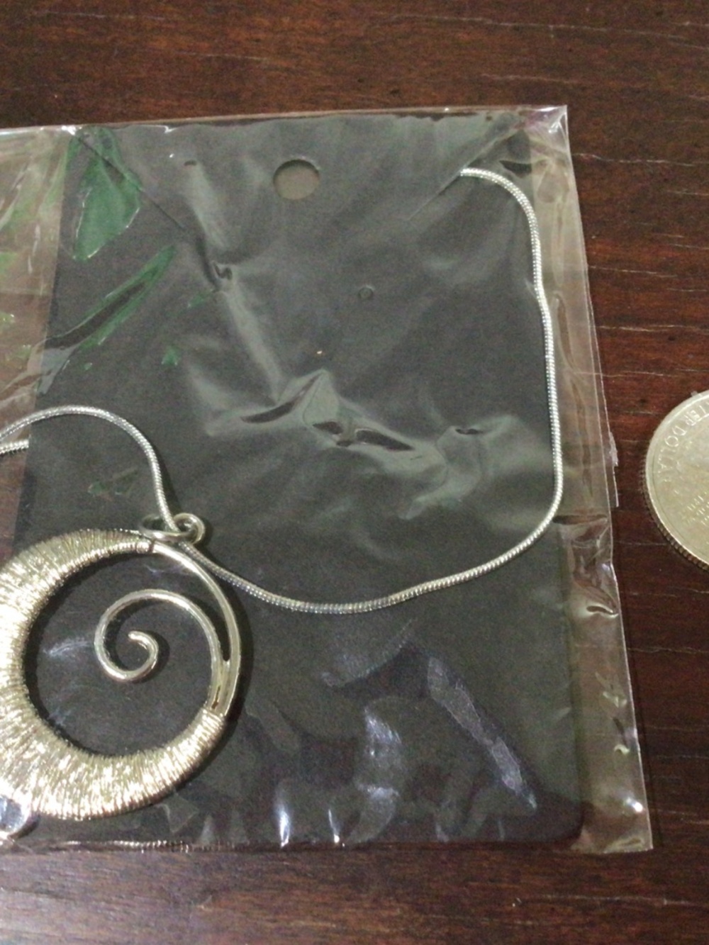Tray of miscellaneous jewelry. Contains necklace, bracelets earrings, and ring. - Picture 11 of 12